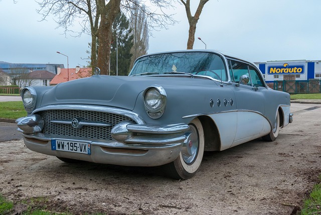 auto-body-refinishing-640x480-11172252.jpeg