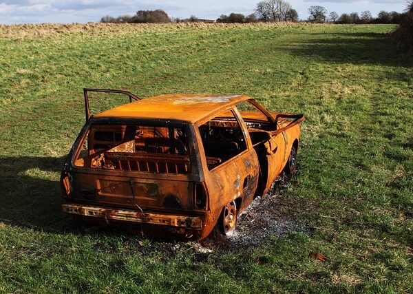 auto-body-refinishing-640x480-78248296.jpeg