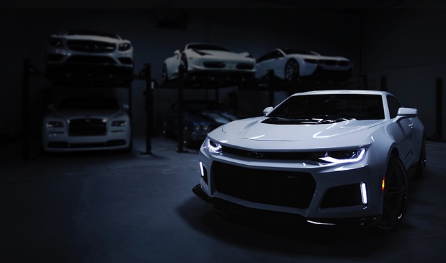 auto-body-workshop-640x480-90177283.jpeg