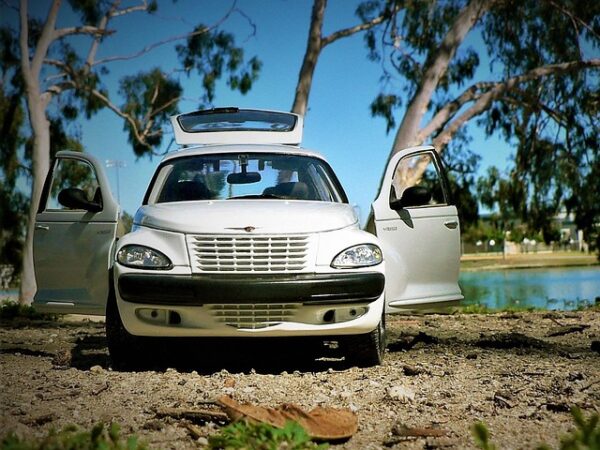 auto-repair-workshop-640x480-24351367.jpeg