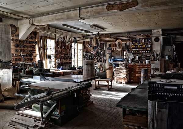 auto-repair-workshop-640x480-58662976.jpeg