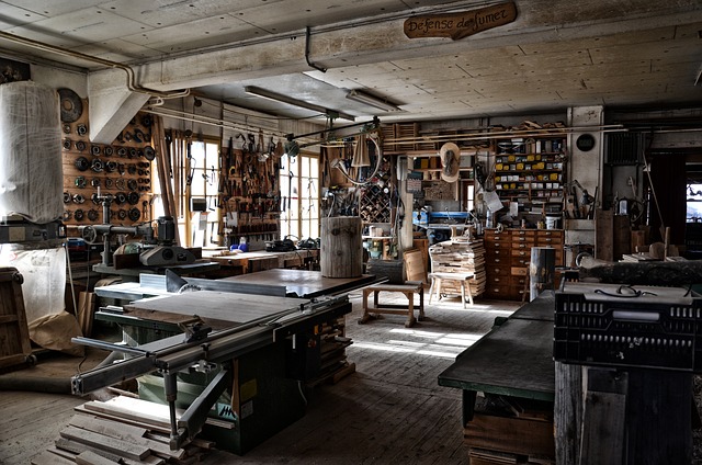 auto-repair-workshop-640x480-58662976.jpeg