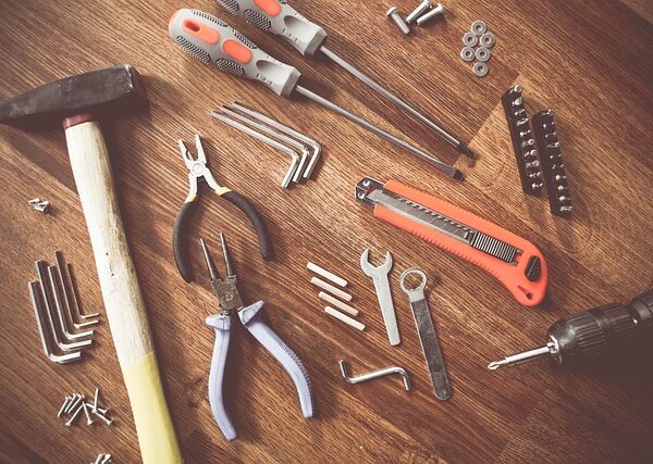 auto-repair-workshop-640x480-69410340.jpeg