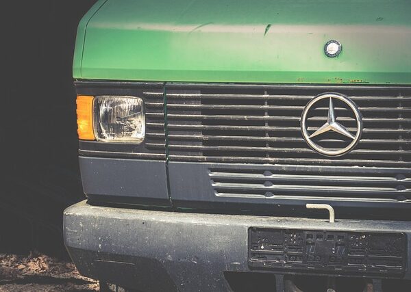 bumper-replacement-640x480-79491298.jpeg