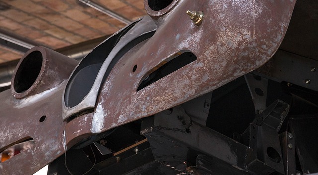 car-body-restoration-640x480-20504665.jpeg