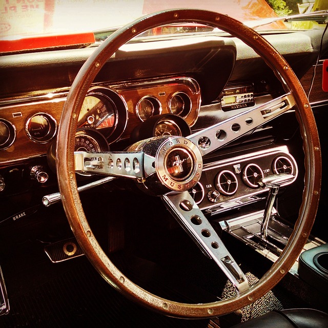 car-body-restoration-640x480-28708397.jpeg