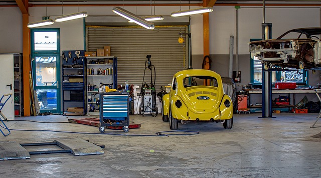 car-body-restoration-640x480-34323993.jpeg
