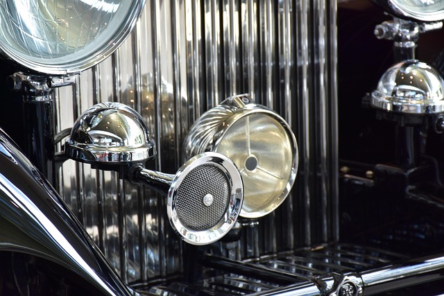 car-body-restoration-640x480-55191572.jpeg