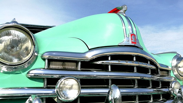 car-body-restoration-640x480-72216420.jpeg