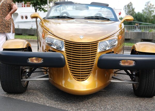 car-bumper-repair-640x480-11654374.jpeg