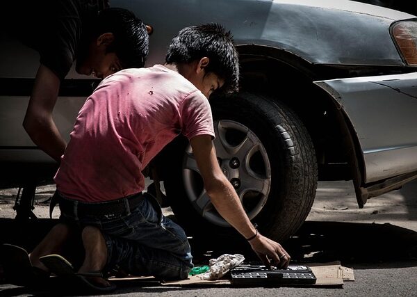 car-bumper-repair-640x480-8182623.jpeg