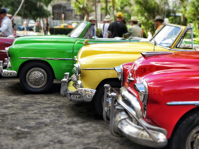 car-bumper-repair-640x480-89661748.jpeg