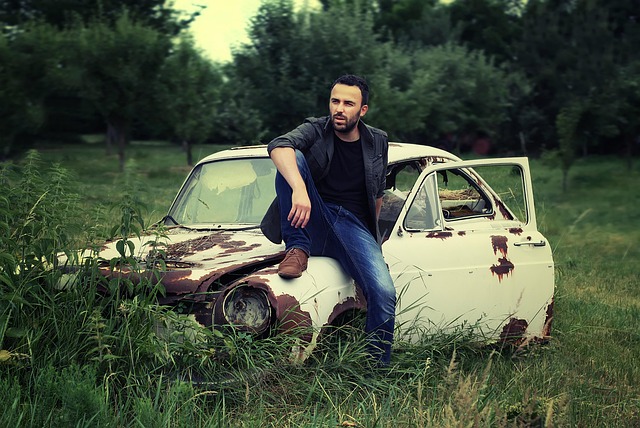 car-collision-repair-640x480-11609928.jpeg