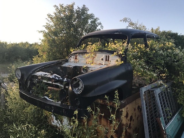 car-crash-damage-640x480-12814776.jpeg