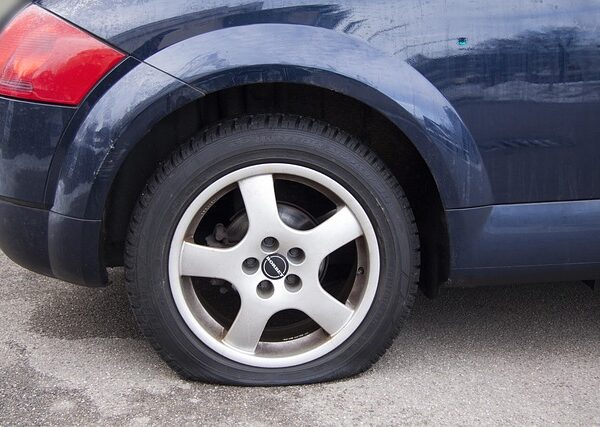 car-crash-damage-640x480-21606523.jpeg