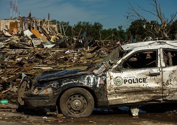 car-crash-damage-640x480-36239473.jpeg