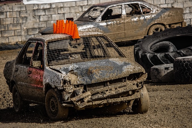 car-crash-damage-640x480-58542986.jpeg