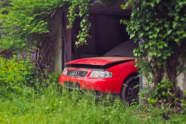 car-crash-damage-640x480-64088229.jpeg