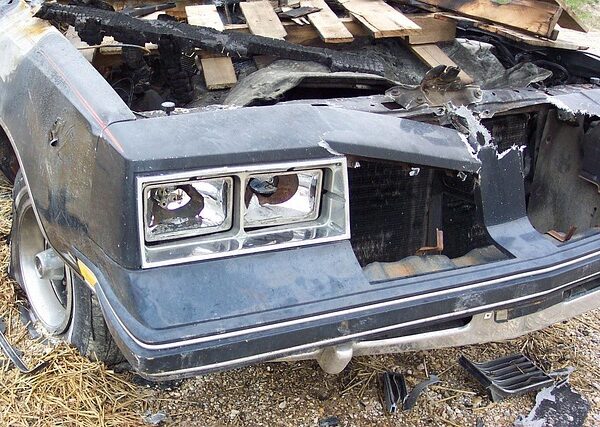 car-crash-damage-640x480-75556232.jpeg