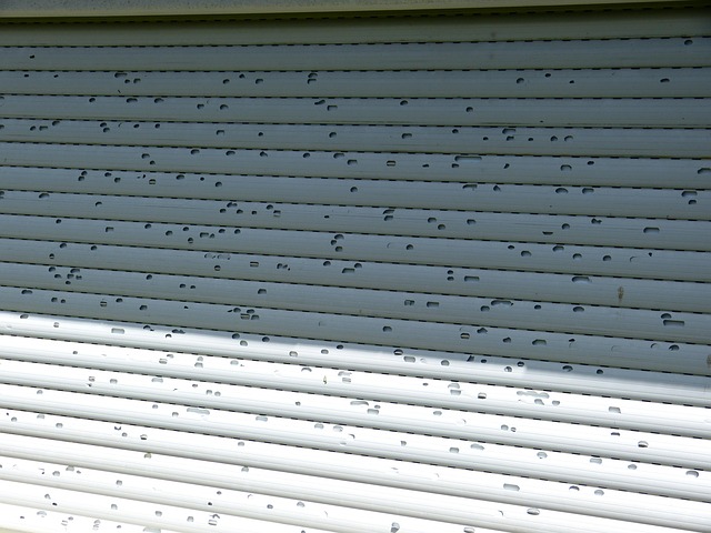 car-hail-damage-repair-640x480-5271348.jpeg