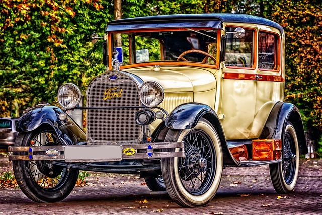 car-refinishing-640x480-75509838.jpeg
