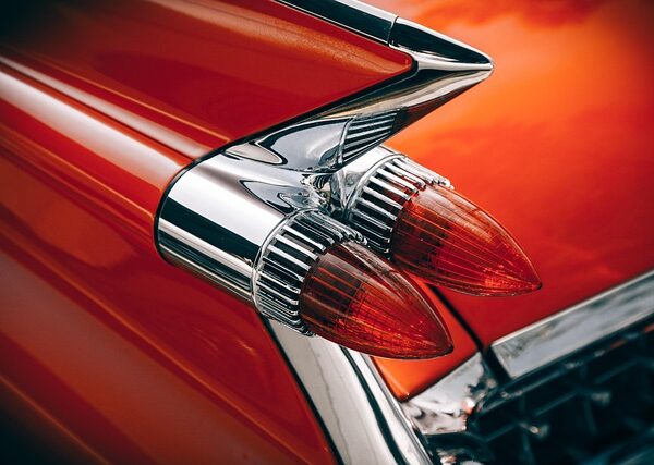 car-scratch-repair-640x480-60894740.jpeg