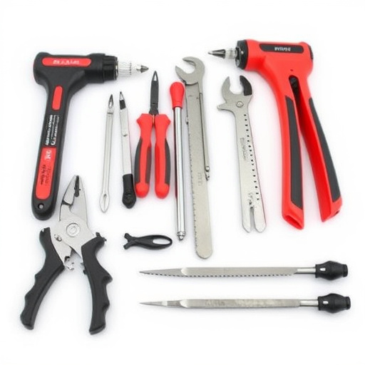 collision-repair-tools-640x480-2511574.jpeg