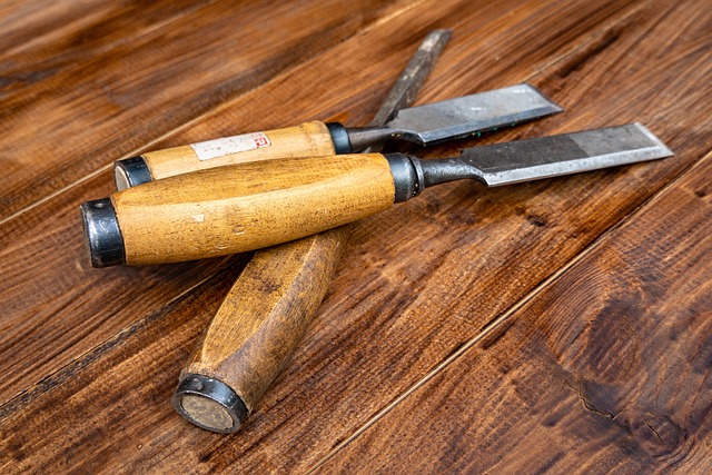collision-repair-tools-640x480-29423645.jpeg