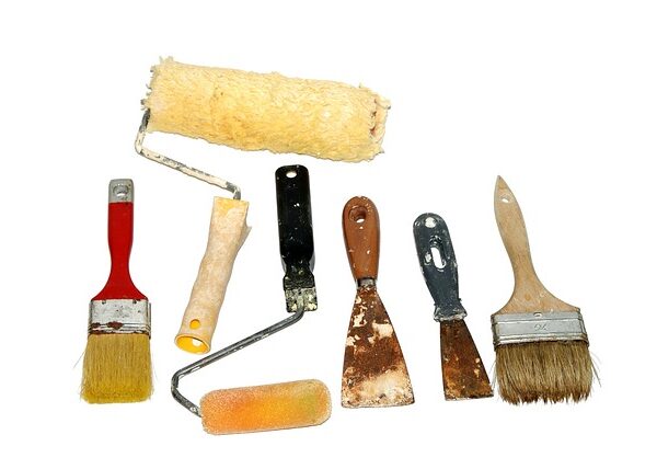 collision-repair-tools-640x480-71814917.jpeg