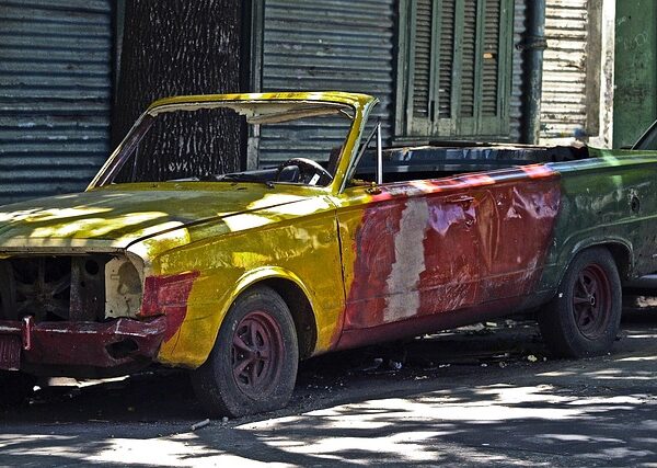 damaged-car-bumper-640x480-72759193.jpeg