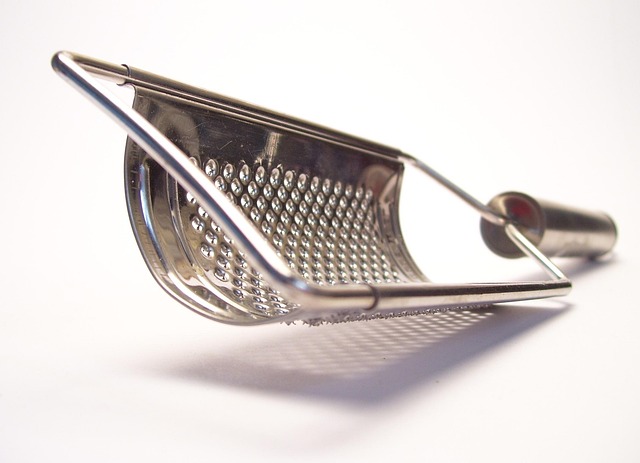 dent-removal-tools-640x480-22474547.jpeg