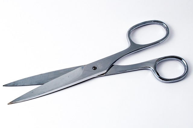 dent-removal-tools-640x480-30906489.jpeg