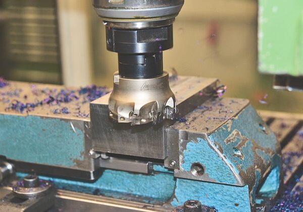 dent-removal-tools-640x480-39243971.jpeg