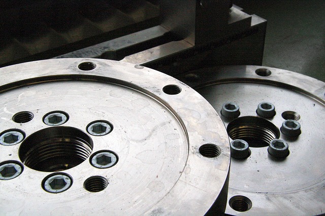 dent-removal-tools-640x480-54976310.jpeg