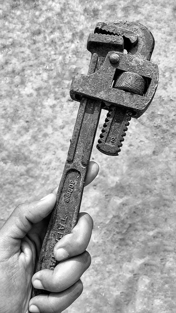 dent-removal-tools-640x480-77526670.jpeg