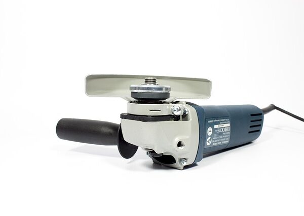 dent-removal-tools-640x480-796700.jpeg