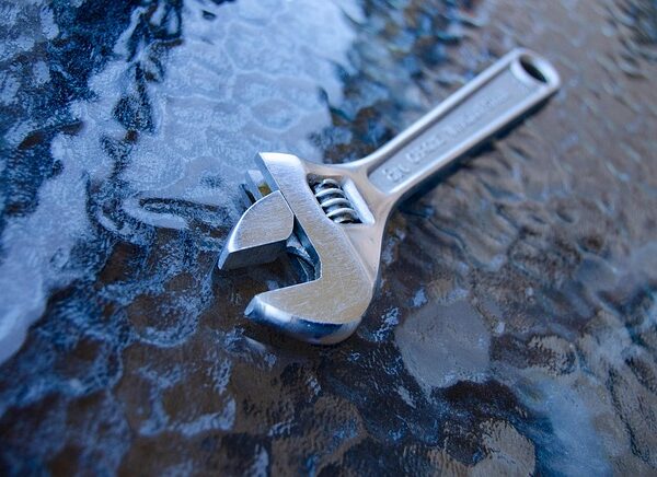 dent-removal-tools-640x480-85146392.jpeg