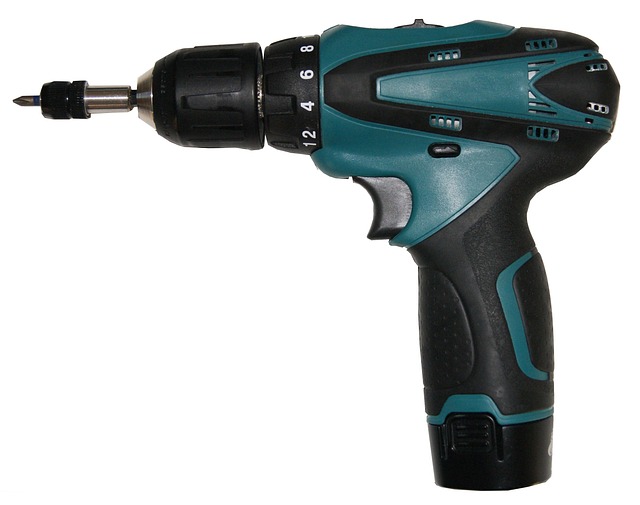 dent-removal-tools-640x480-87354865.jpeg