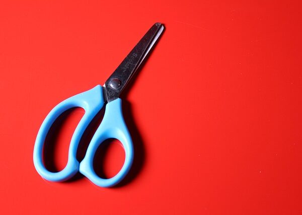 dent-removal-tools-640x480-92198419.jpeg