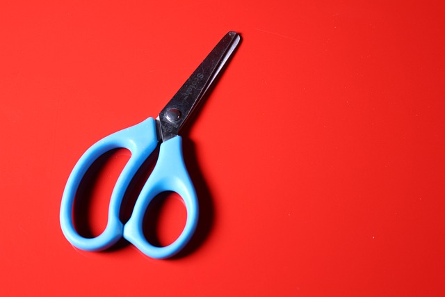 dent-removal-tools-640x480-92198419.jpeg