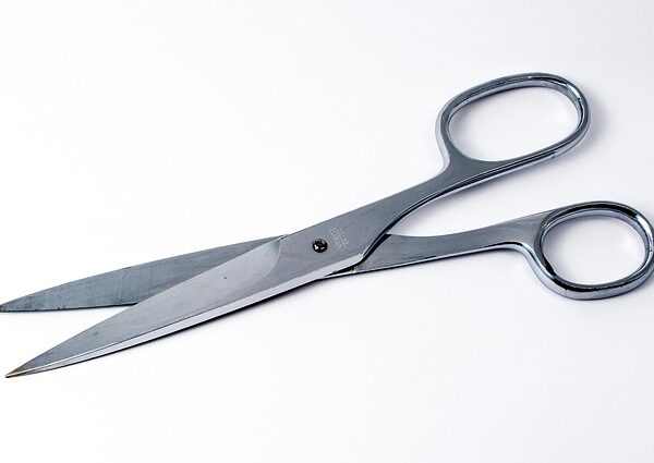 dent-removal-tools-640x480-98156290.jpeg