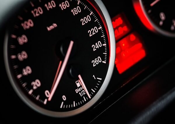 professional-auto-shop-640x480-11956048.jpeg