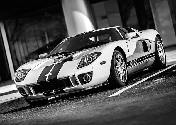 professional-auto-shop-640x480-83034194.jpeg