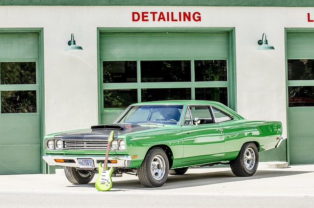 vehicle-repair-shop-640x480-59723172.jpeg