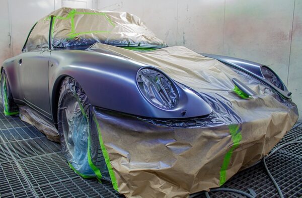 vehicle-repair-shop-640x480-9814480.jpeg