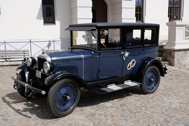 vehicle-restoration-process-640x480-21725251.jpeg