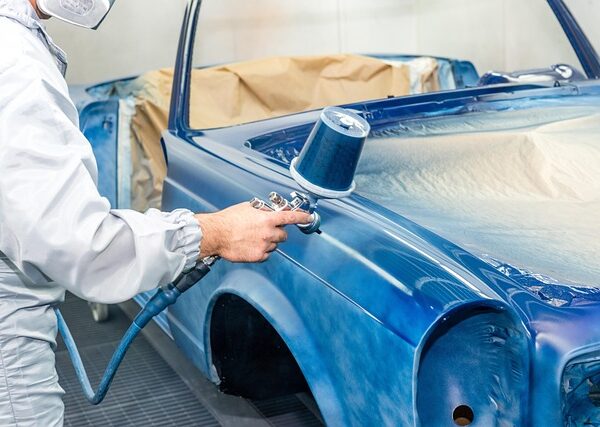 vehicle-restoration-process-640x480-39223138.jpeg