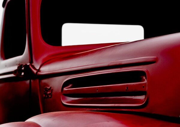 vehicle-restoration-process-640x480-75806697.jpeg
