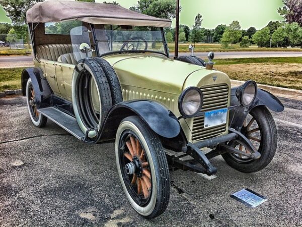 vehicle-restoration-process-640x480-91424343.jpeg