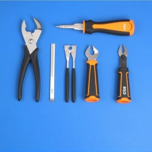 collision-repair-tools-640x480-31868904.jpeg